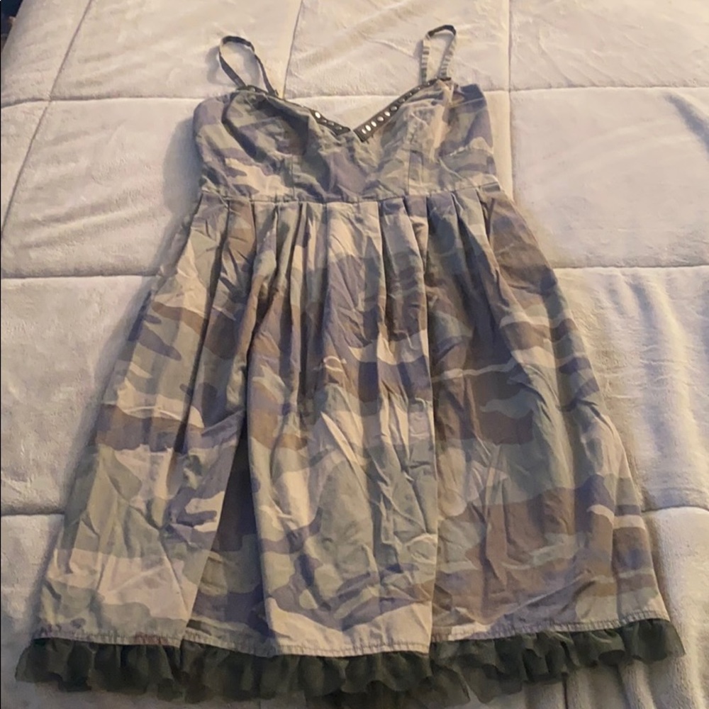 Victoria’s Secret Moda International camo dress 10